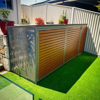 Corten and timber-look slat gate and screen